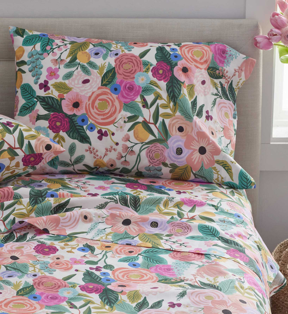 Cloverpaperco™ - Percale Fitted Sheet - Garden Party