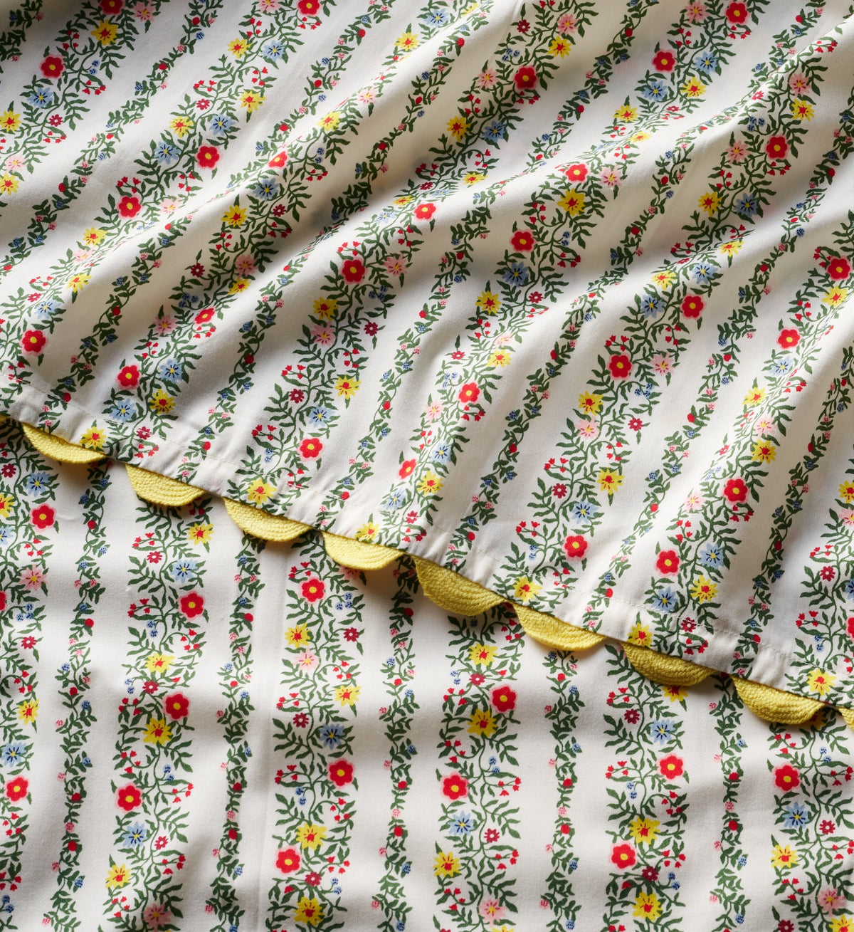 Cloverpaperco™ - Cotton Tablecloth - Rosette